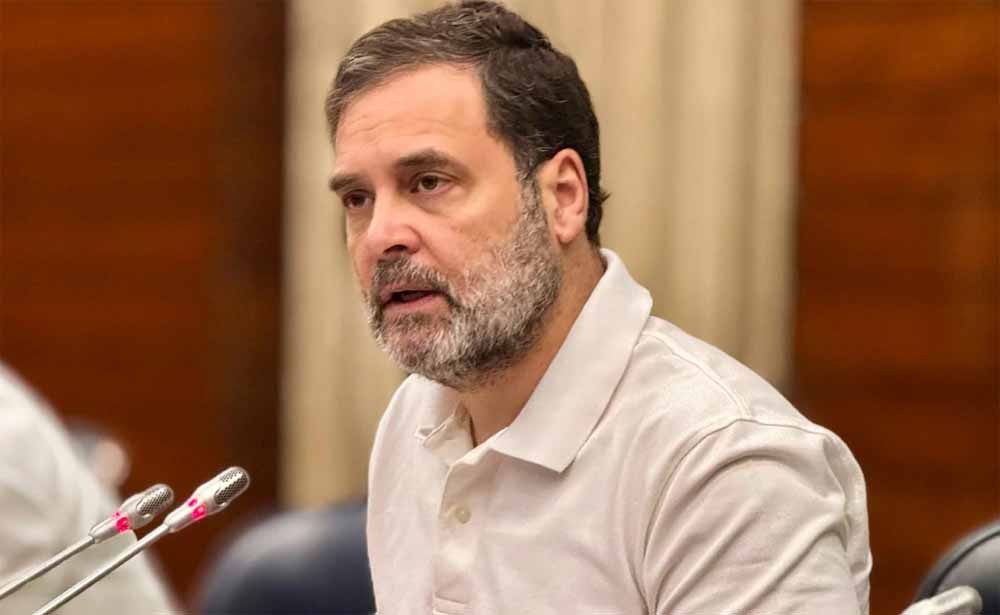 INDIA गठबंधन में खिंचाव: राहुल की RSS तुलना पर भड़की लेफ्ट पार्टी