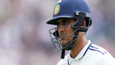 शुभमन गिल ने रचा इतिहास: एक सीरीज में 700 रन बनाने वाले पहले भारतीय शुभमन गिल ने रचा इतिहास: एक सीरीज में 700 रन बनाने वाले पहले भारतीय