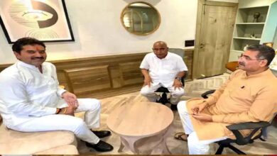 महाकाल विवाद पर भाजपा ने विधायक गोलू शुक्ला को लगाई फटकार, बेटे का किया था समर्थन