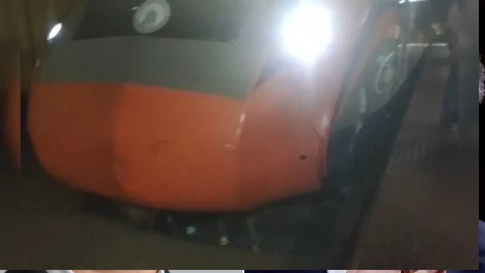 भारी बारिश ने वंदे भारत एक्सप्रेस पर लगाए ब्रेक, पानी में डूबे रेलवे ट्रैक, ओडिशा में 7 घंटे तक खड़ी रही ट्रेन