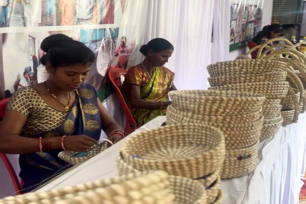 राष्ट्रीय ग्रामीण आजीविका मिशन बिहान से जुड़कर महिलाओं ने स्वरोजगार की राह अपनाई