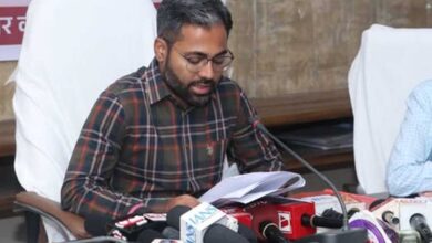 उत्तर बस्तर कांकेर : कलेक्टर ने लंबित कार्यों को जल्द से जल्द पूर्ण करने अधिकारियों को दिए निर्देश