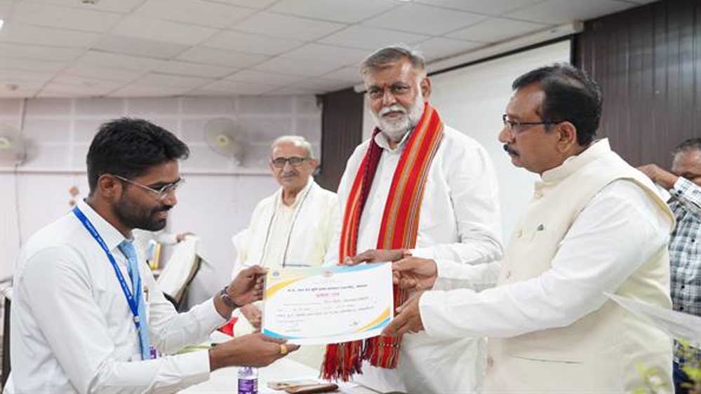 पेसा एक्ट जनजातीय समाज की स्वतंत्रता और जीवन मूल्यों की रक्षा का कानून : मंत्री पटेल