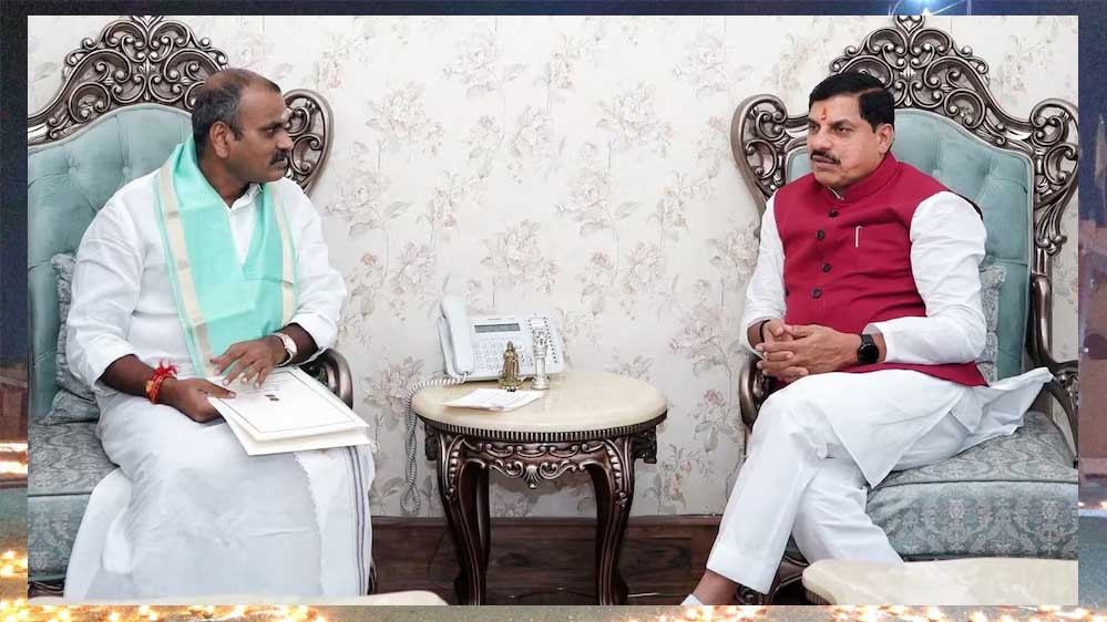 उज्जैन में जल्द होगी आकाशवाणी केंद्र की शुरुआत, दिल्ली में केंद्रीय मंत्रियों से मिले सीएम मोहन यादव