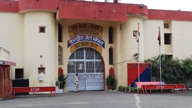 भोपाल सेंट्रल जेल से बाहरी कैदी वीसी पर परिजनों से बात कर सकेंगे, इसी से पेशी भी होगी, बन रहे 16 नए वीसी रूम भोपाल सेंट्रल जेल से बाहरी कैदी वीसी पर परिजनों से बात कर सकेंगे, इसी से पेशी भी होगी, बन रहे 16 नए वीसी रूम