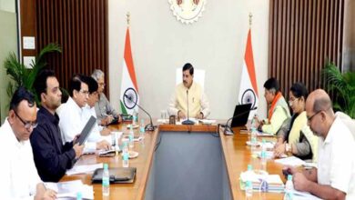 नगरीय क्षेत्रों में झुग्गी बस्तियों के विस्तार को नियंत्रित करने कार्य-योजना बनाई जाए : मुख्यमंत्री डॉ. यादव