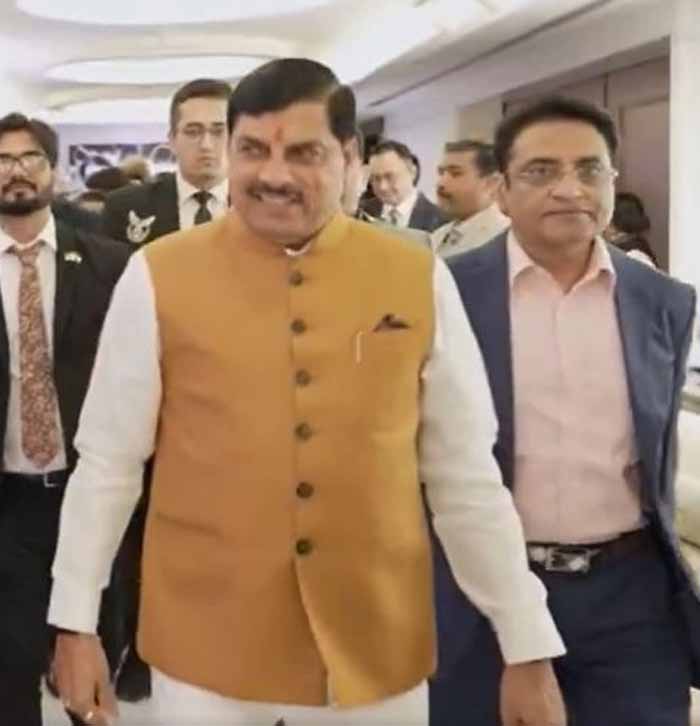 स्पेन में मुख्यमंत्री डॉ. यादव से भारत के राजदूत श्री दिनेश के. पटनायक ने की शिष्टाचार भेंट