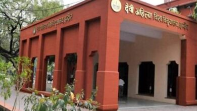 DAVV इंदौर में 50 सालों की अंकसूची-डिग्रियां होंगी ऑनलाइन, छात्रों को मिलेगा लाभ