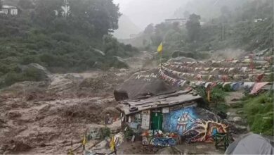 हिमाचल में बादल फटा और भूस्खलन से तबाही, 10 की मौत, 34 लोग लापता