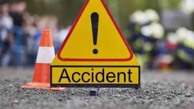 ईरान में दर्दनाक हादसा: बस पलटी, 21 यात्रियों की मौत, 34 घायल ईरान में दर्दनाक हादसा: बस पलटी, 21 यात्रियों की मौत, 34 घायल