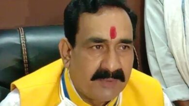 प्रदेश अध्यक्ष की रेस में रहे नरोत्तम मिश्रा को एक बार फिर से मन मसोस कर रहना पड़ा