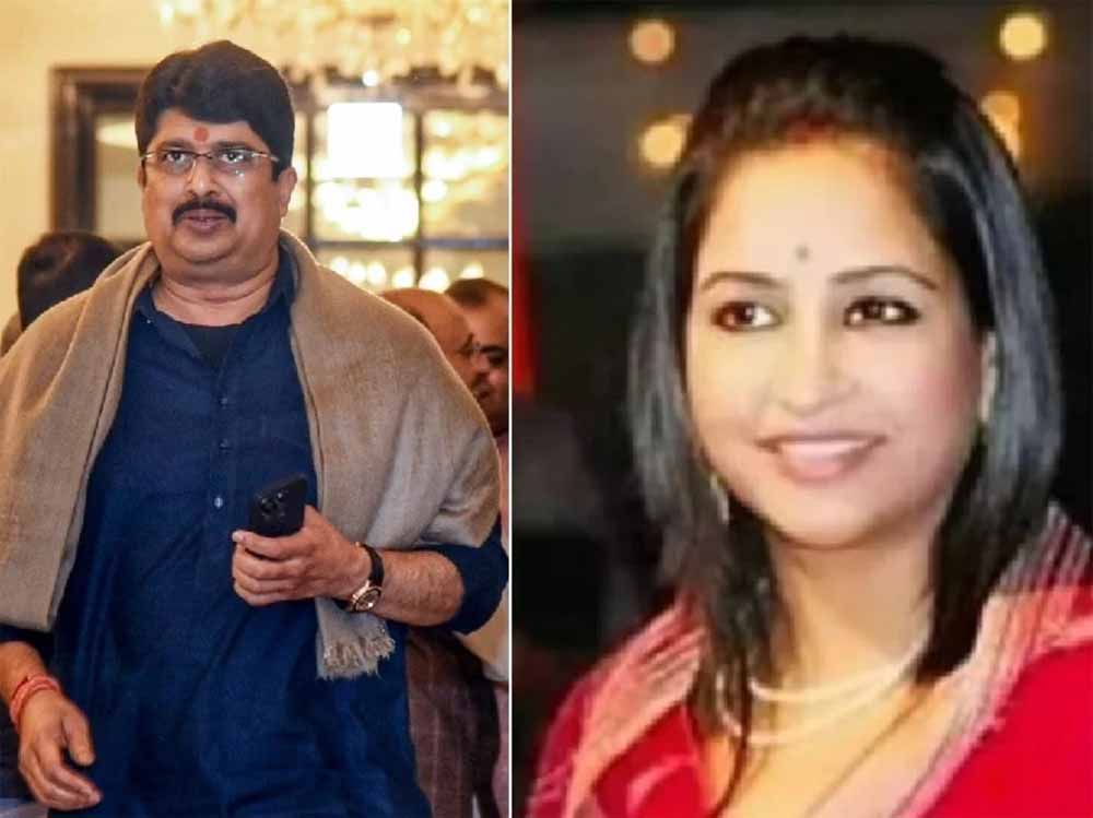 लखनऊ में मां से मिलने पहुंचीं भानवी सिंह, दरवाजा नहीं खुला तो मचा हंगामा