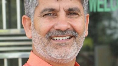 वायरल हुआ RLD विधायक का मस्ताना अंदाज, जनता बोली– ‘मोदी जी की सड़क का मजा ले रहे हैं’