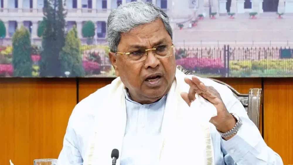 दिल्ली में सिद्धारमैया को नहीं मिली राहुल से मुलाकात, BJP ने उठाए सवाल दिल्ली में सिद्धारमैया को नहीं मिली राहुल से मुलाकात, BJP ने उठाए सवाल