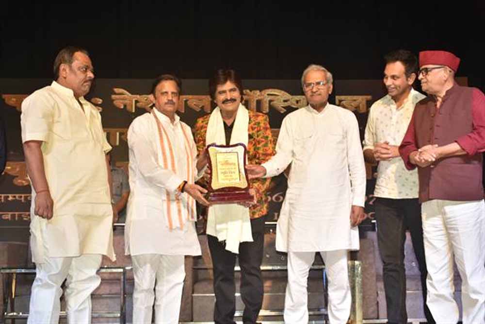 विकास के साथ कला और संस्कृति का समानांतर उत्थान आवश्यक : उप मुख्यमंत्री शुक्ल