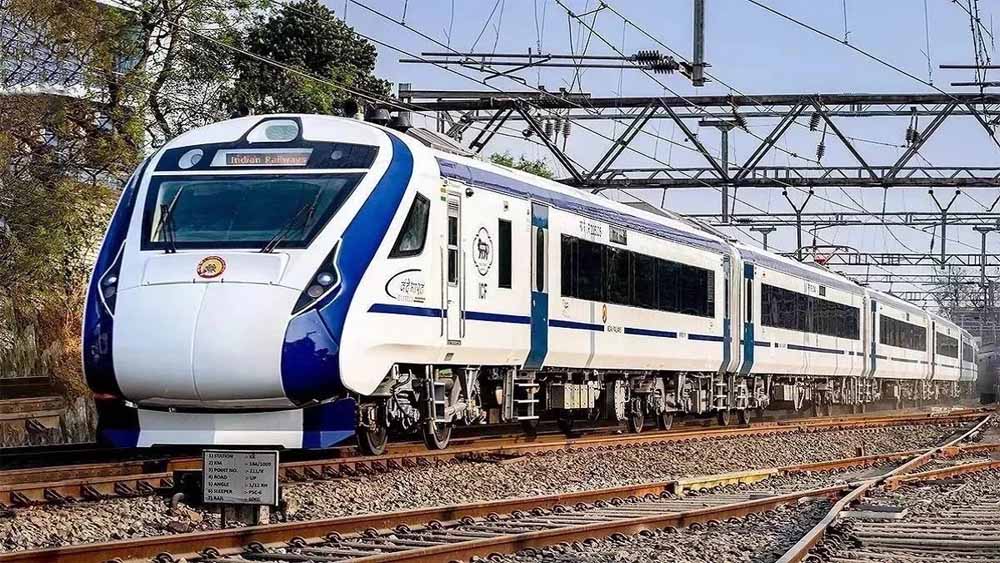 इंदौर-निजामुद्दीन वंदे भारत का इस महीने ट्रायल संभव, टॉप स्पीड करेगी चौंकाने