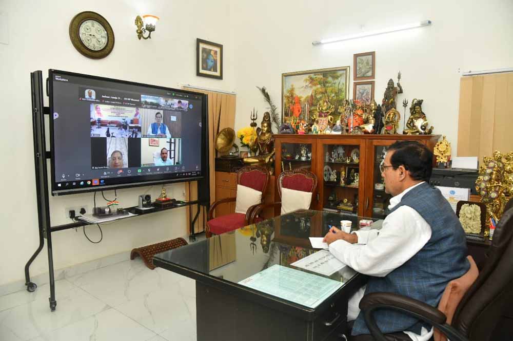 नगर विकास एवं ऊर्जा मंत्री मंत्री ए.के. शर्मा की अध्यक्षता में नगर विकास विभाग की वर्चुअल समीक्षा बैठक संपन्न