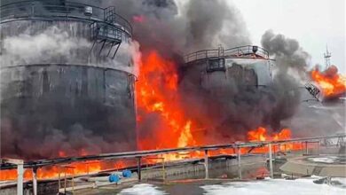 यूक्रेनी ड्रोन हमले से रूसी तेल डिपो में भीषण आग, जवाब में रूस ने बरसाए 76 ड्रोन और 7 मिसाइलें