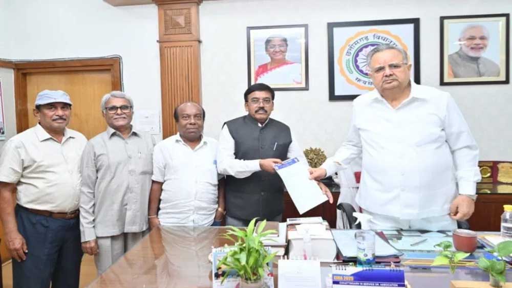 नवनिर्मित विधानसभा भवन में लगेगी 25 फीट ऊंची अंबेडकर प्रतिमा, अध्यक्ष रमन सिंह की अनुशंसा