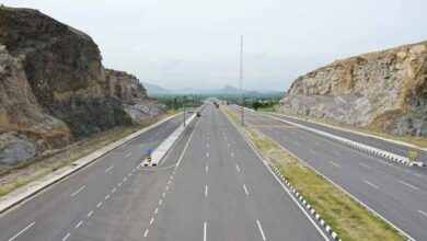 जम्मू-कश्मीर के लोगों और पर्यटकों के लिए एक बड़ी राहत,  2 नई फोरलेन सड़क परियोजनाओं को केंद्र की मंजूरी