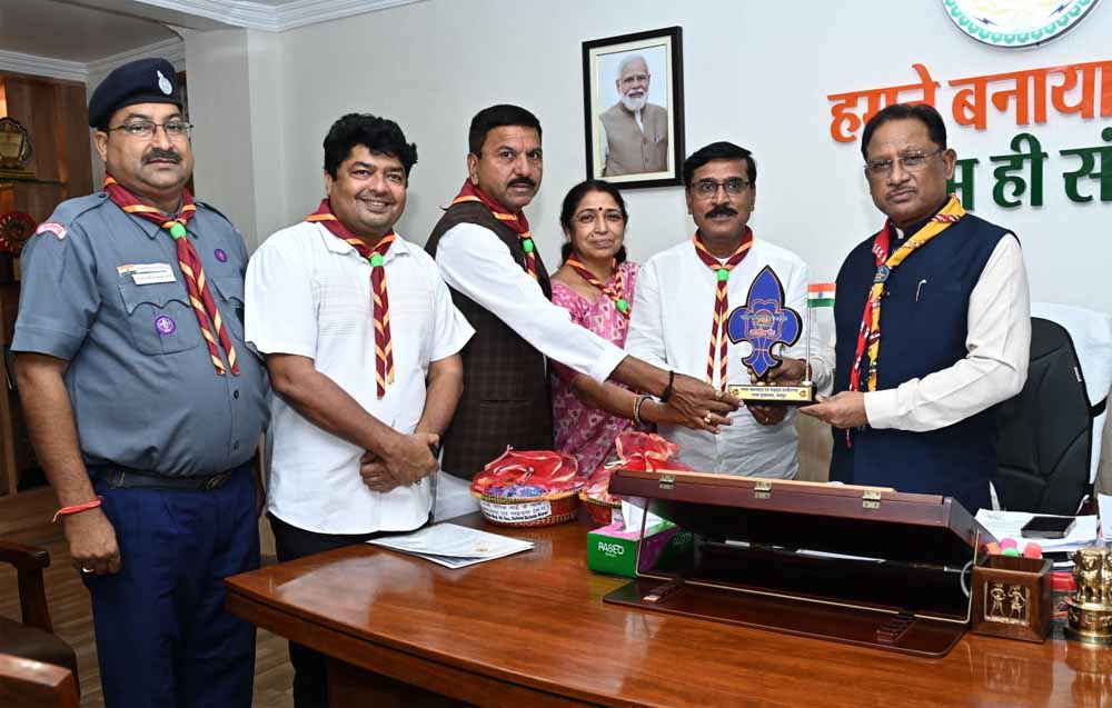 सीमा के वीरों को बच्चों की राखी : देशभक्ति से ओतप्रोत अनोखा अभियान