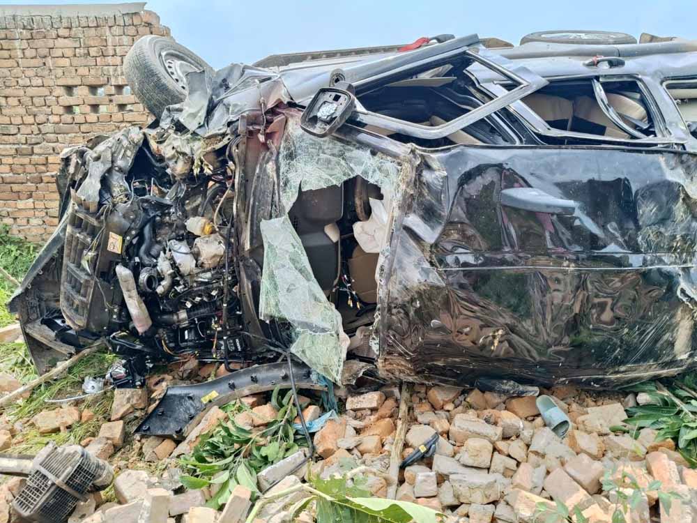 एनएच-43 पर रफ्तार का कहर — 09 सवारों वाली स्कॉर्पियो ने बाइक को रौंदा, बाइक सवार सहित 05 की मौत