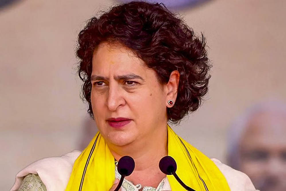 केरल BJP ने वायनाड पुलिस से शिकायत की, कहा— ‘प्रियंका गांधी लापता हैं, तुरंत खोजें’