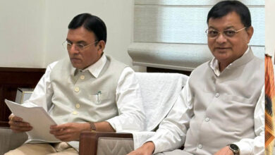 श्रम मंत्री लखन लाल देवांगन ने की केंद्रीय श्रम मंत्री मनसुख एल मंडाविया से मुलाक़ात,प्रदेश में ईएसआईसी नर्सिंग कॉलेज की स्थापना हेतु की मांग