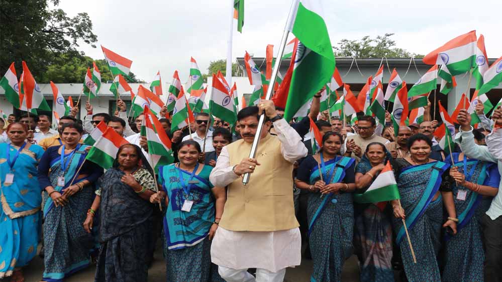 बड़े तालाब की लहरों के बीच दिखेगा देशभक्ति का अद्भुत रंग