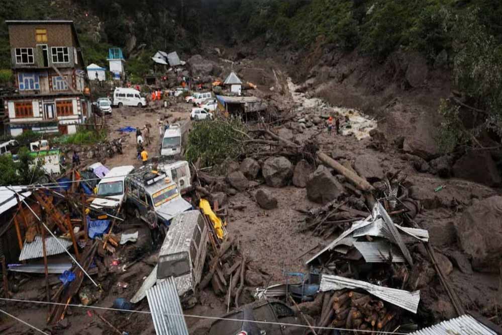 पाकिस्तान में मूसलाधार बारिश से तबाही, मौत का आंकड़ा 600 के पार