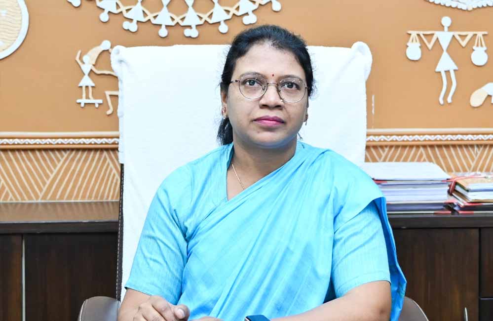 गौरेला पेंड्रा मरवाही : डिजिटल क्रॉप सर्वे का कलेक्टर ने किया आकस्मिक निरीक्षण