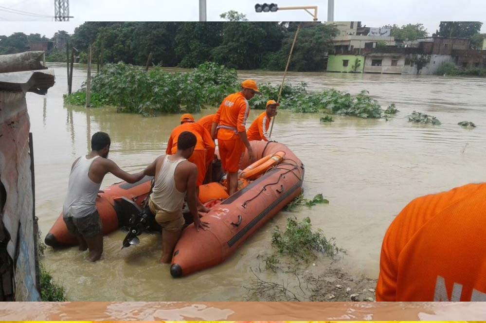 अति-वृष्टि एवं बाढ़ग्रस्त क्षेत्रों में बचाव और राहत कार्य युद्ध स्तर पर जारी : मंत्री विजयवर्गीय