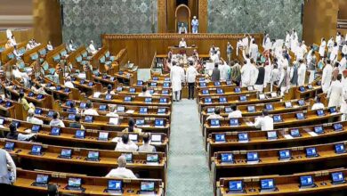 दागी नेताओं पर सख्ती: लोकसभा में पेश हुआ PM-CM हटाने वाला बिल, विपक्ष ने किया हंगामा