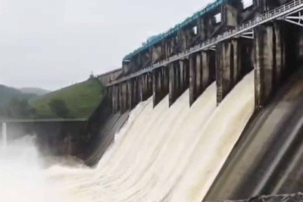 MP मौसम अलर्ट: जबलपुर-रतलाम समेत 23 जिलों में भारी बारिश की चेतावनी, तवा डैम के 5 गेट खोले MP मौसम अलर्ट: जबलपुर-रतलाम समेत 23 जिलों में भारी बारिश की चेतावनी, तवा डैम के 5 गेट खोले