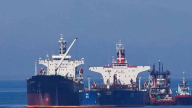 ईरानी तेल पर अमेरिकी कार्रवाई: चीन के 2 टर्मिनल और ग्रीक शिपिंग नेटवर्क पर बैन