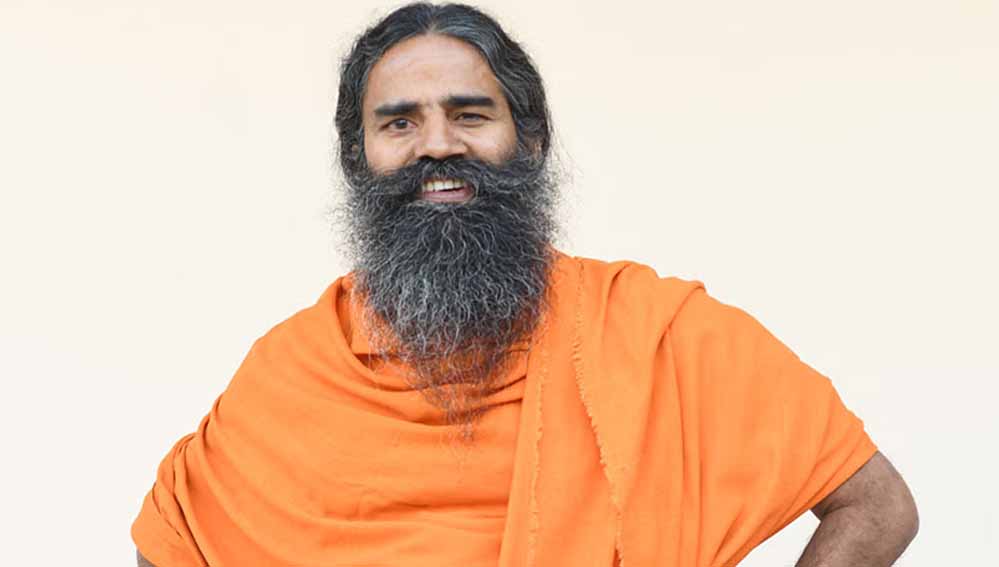 बाबा रामदेव बोले- ट्रंप करते हैं राजनीतिक गुंडागर्दी, टैरिफ से मुकाबले का देसी मंत्र