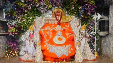 उज्जैन-सीहोर में गणेश उत्सव: खजराना गणेश 5 करोड़ के आभूषणों में, चिंतामण गणेश को एक लाख लड्डू