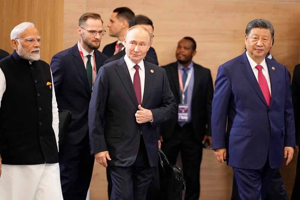 सर्वे: रूस के कारण भारत समेत कई देशों पर प्रतिबंध चाहते हैं आधे से ज्यादा अमेरिकी