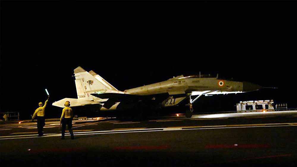 इंडियन नेवी के 15 MiG-29K फाइटर जेट PAK पर मिसाइल फायर के लिए थे तैयार, हुआ खुलासा
