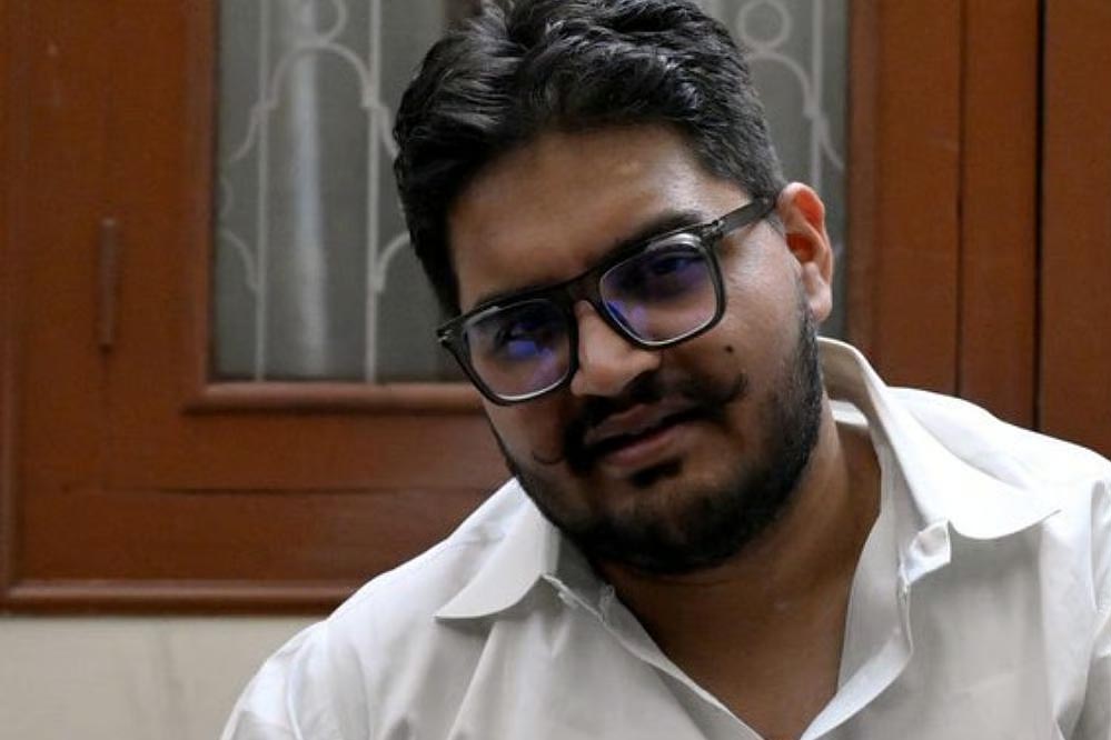 फर्जी दस्तावेज मामले में बड़ी कार्रवाई: मुख्तार अंसारी के बेटे उमर अंसारी गिरफ्तार