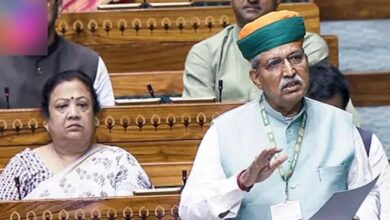 केंद्र सरकार ने आयकर विधेयक वापस लिया, सिफारिशों को माना महत्वपूर्ण