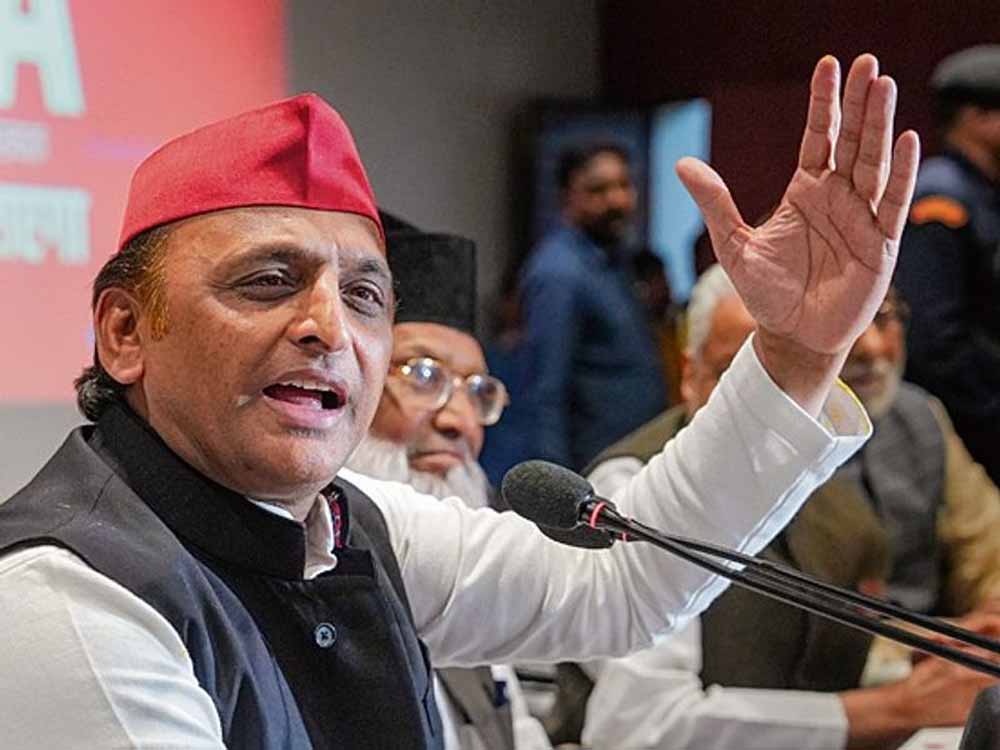 अखिलेश यादव का ऐलान- सामाजिक न्याय की लड़ाई के लिए बी. सुदर्शन रेड्डी सबसे उपयुक्त