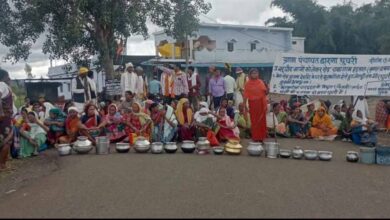 अमरपुर में ग्रामीणों का गुस्सा फूटा, सड़क, बिजली और पानी की समस्याओं पर चक्का जाम