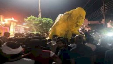 बुरहानपुर हादसा: गणेश प्रतिमा गिरने से युवक की मौत, परिवार ने मांगा 1 करोड़ का मुआवजा