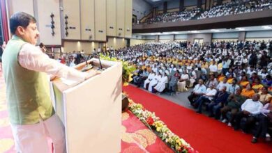 नशे के अवैध कारोबार में लिप्त आरोपियों के खिलाफ जारी रहेगी ठोस कार्रवाई : मुख्यमंत्री डॉ. यादव नशे के अवैध कारोबार में लिप्त आरोपियों के खिलाफ जारी रहेगी ठोस कार्रवाई : मुख्यमंत्री डॉ. यादव
