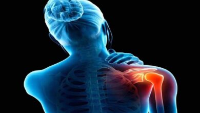 कंप्यूटर पर लंबे समय तक काम करना बढ़ा रहा है यह गंभीर खतरा, बचाव के सरल उपाय जानें