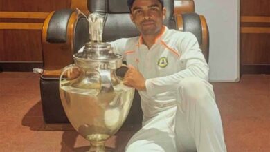 दानिश मालेवार का जलवा: दलीप ट्रॉफी में दोहरा शतक, बना नया इतिहास