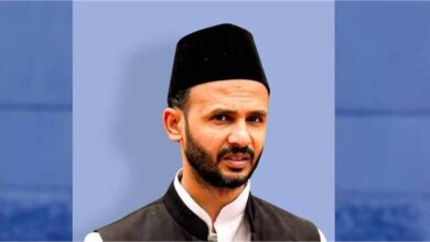 सपा सांसद जियाउर्रहमान बर्क के घर पर बुलडोजर, कोर्ट ने दिए 30 दिन के निर्देश सपा सांसद जियाउर्रहमान बर्क के घर पर बुलडोजर, कोर्ट ने दिए 30 दिन के निर्देश