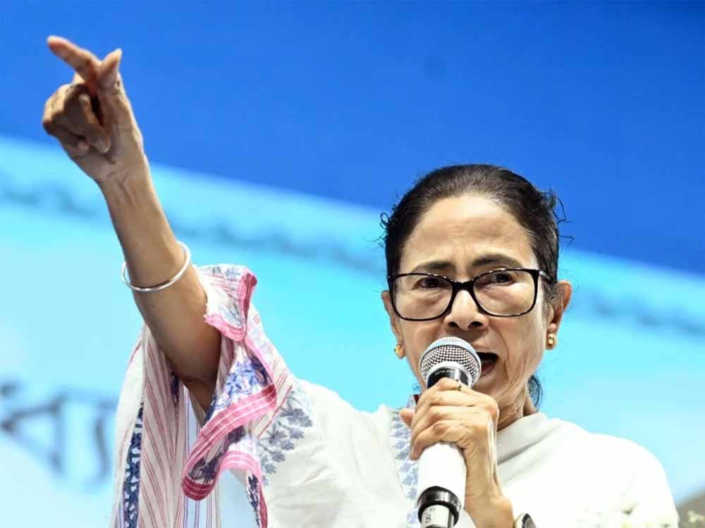 CM ममता बनर्जी का हमला- वोटिंग का हक किसी से नहीं छिनने दूंगी