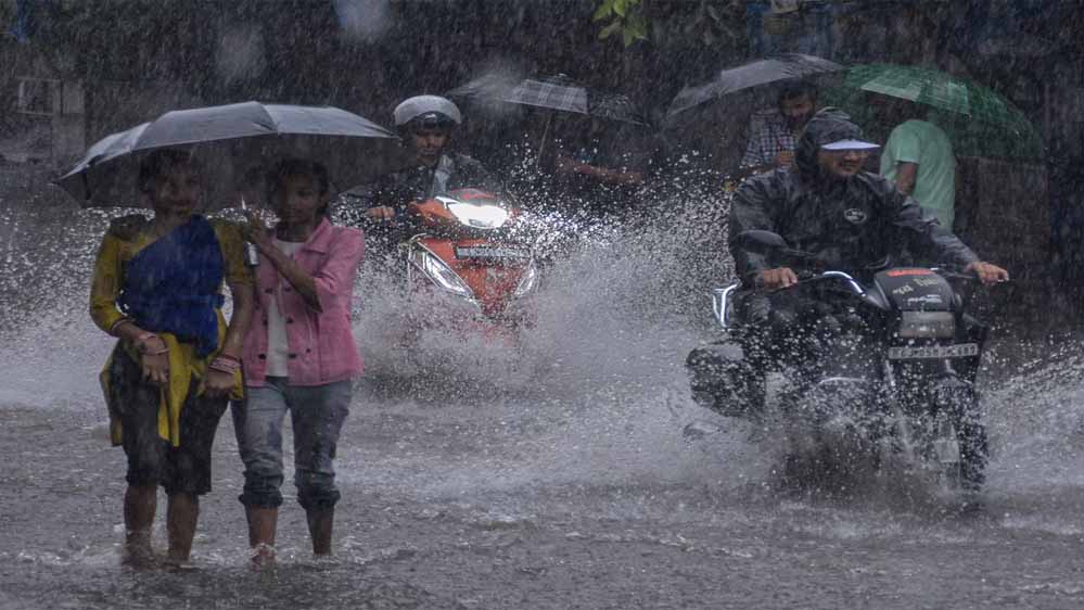 रायपुर : प्रदेश में अब तक 832.2 मि.मी. औसत वर्षा दर्ज रायपुर : प्रदेश में अब तक 832.2 मि.मी. औसत वर्षा दर्ज